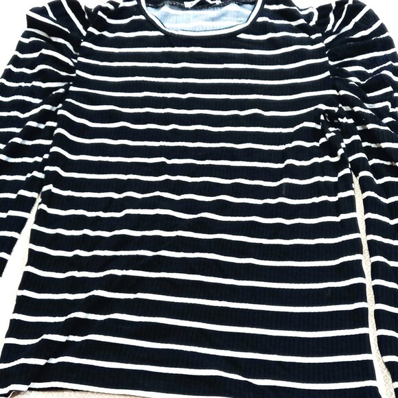 Stripped Top - Picture 2 of 3